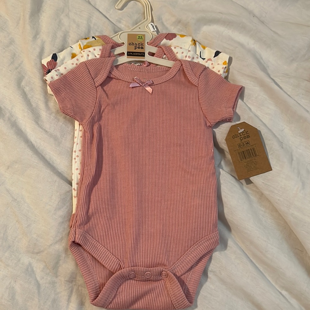 3 pack onesies